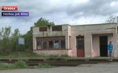 Lepusztult vasútállomások ügyében fordult a szállításügyi minisztériumhoz Derzsi Ákos