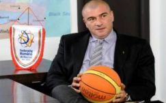 Újraválasztották a kosárlabda-szövetség elnökét 