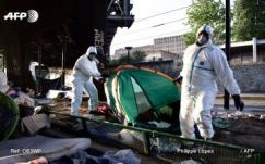 Ismét felszámolnak több illegális migránstábort Párizsban