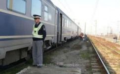 Kürtösig jutottak a hamis útlevéllel