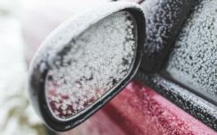 Májusi hó hullott szerda reggel Hargita megyében