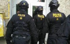 Gyermekpornográfiával gyanúsított férfiakra csapott le a rendőrség