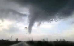 Tornádó pusztított egy romániai községben