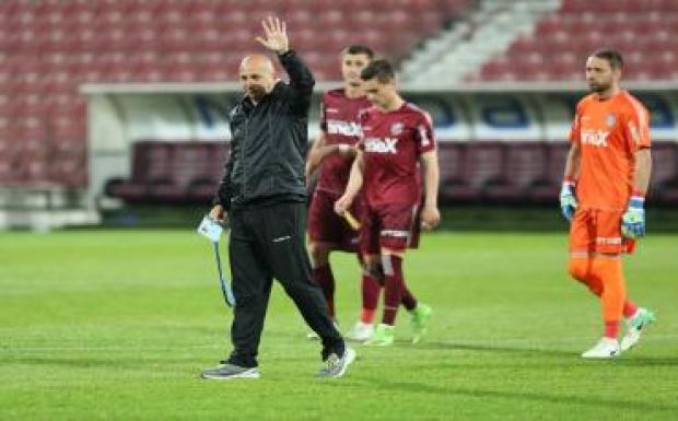 A Kolozsvári CFR vezetői megköszönték Vasile Miriuță munkáját