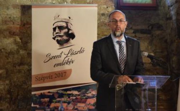 Méltóképpen ünneplik a lovagkirályt Szépvízen