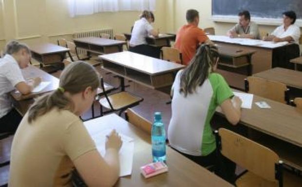 Félbeszakadhat az érettségi a pedagógusok sztrájkja miatt