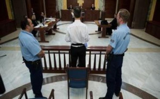 Életfogytiglanra ítéltek barátnője meggyilkolása miatt egy erdélyi magyar férfit