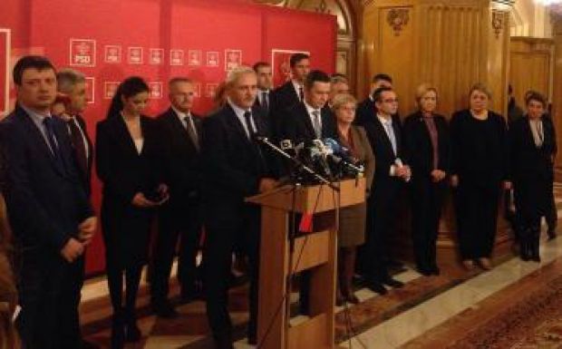 HotNews: A kormány összes PSD-s minisztere lemond, kivéve Grindeanut