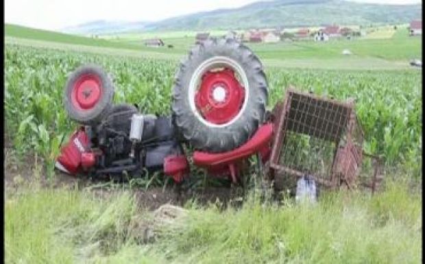 Végzetes traktorbaleset történt egy Fehér megyei faluban