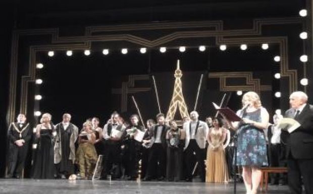 Díjátadással zárt évadot a nagyváradi Szigligeti Színház