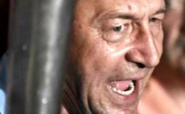 Habzó szájjal támadta Traian Băsescu a magyaroknak „lefekvő” PSD-t
