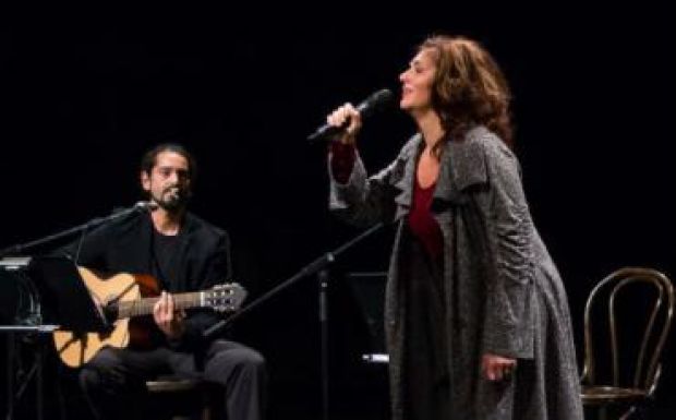 „Nem a személy a lényeg, hanem a dal” - Gajzágó Zsuzsa a Cseh Tamás estről