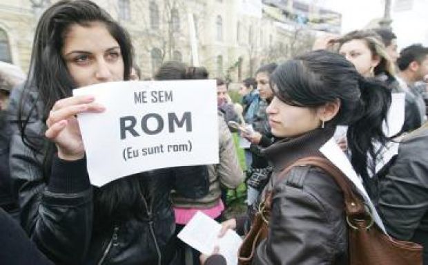 Johannis: a roma közösség is hozzájárul az ország fejlődéséhez