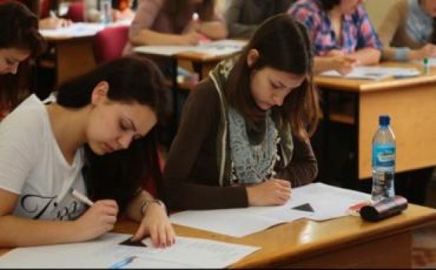 Ezt kapták a nyolcadikosok magyarból a kisérettségin