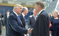 Klaus Johannist „soron kívül” fogadja Donald Trump