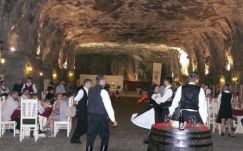 Tizenötezer látogatója volt a parajdi sóbányának a pünkösdi hosszú hétvégén