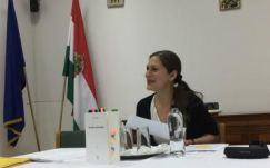 Egy amnéziás főhősnő bőrébe bújva Nina Yargekov a nemzeti identitásról ír