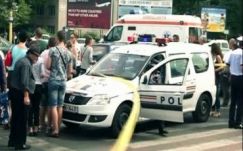 Turistabusszal ütközött egy autó a DN1-es jelzésű úton