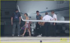 Kényszerleszállást hajtott végre Jennifer Lawrence magángépe 