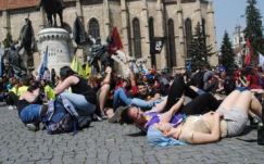 Nem kukkolás, felmérés: ilyen a kolozsvári magyar egyetemisták szexuális élete