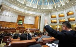 Megszavazza az RMDSZ a bizalmatlansági indítványt?