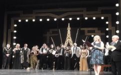 Díjátadással zárt évadot a nagyváradi Szigligeti Színház