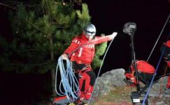 Háromszáz méteres szakadékba zuhant egy turista a Bucsecs-hegységben