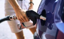 Ömlik az amerikai olaj: lenyomhatja az üzemanyagok árát a hazai kutaknál is