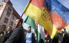 Erdély-zászló: Soós Sándor első fokon pert nyert a csendőrséggel szemben