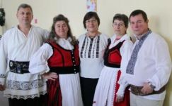 Népviseletben dolgoztak a Hargita Megyei Munkafelügyelőség alkalmazottai