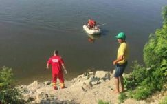 Kettős tragédia Bihar megyében: fulladozó lányát próbálta menteni az apa