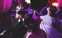 Megnyílt az első VR-mozi Romániában