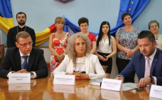 Florentina Horgea Arad megye új prefektusa