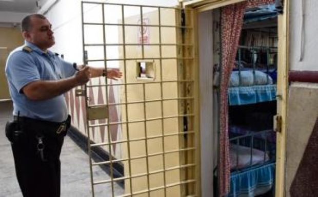 Megölte cellatársát egy rab a iași-i börtönben