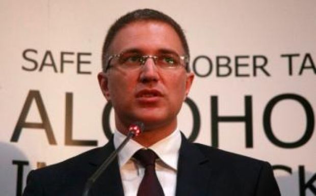 Szerb belügyminiszter: a visszatérő harcosok veszélyt jelenthetnek a Balkánra