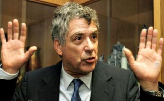 Őrizetbe vették a spanyol labdarúgó-szövetség elnökét