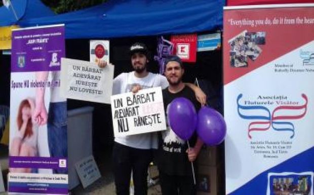 Nők, akik megölték a bántalmazó élettársukat – karaván a családon belüli erőszak ellen