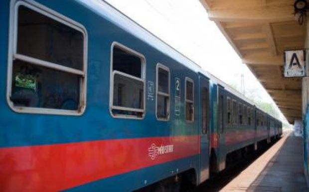 Bombariadó a MÁV-nál: az összes nemzetközi vonatjáratot átkutatják