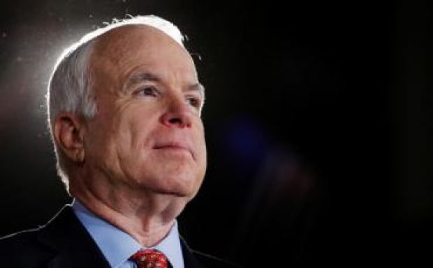 Agresszív agydaganata van John McCain szenátornak