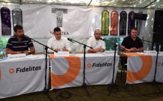 Az ügyfélkaputól a székelykapuig – mi a hatékony választási kampány receptje?