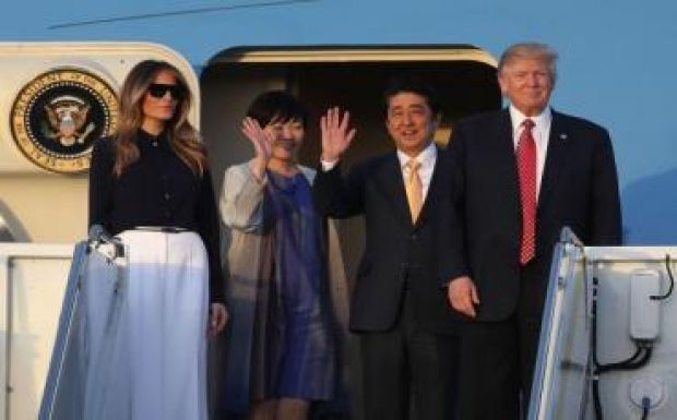 Csúnyán átverte Donald Trumpot a japán first lady