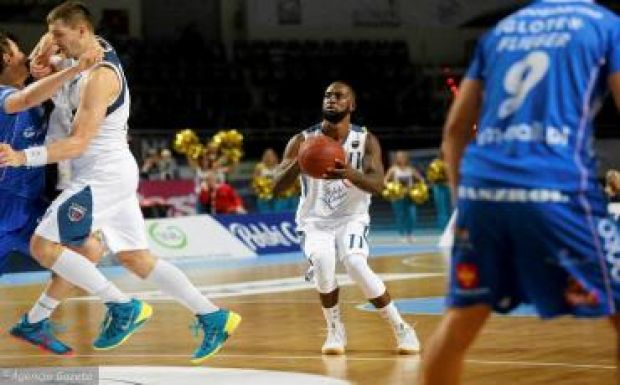 Amerikai-magyar kosarast igazolt a nagyváradi klub