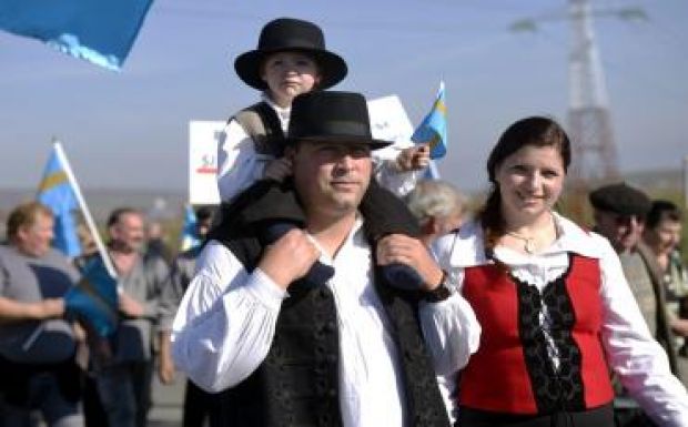Káros kísérlet a székelyek magyarországi honos népcsoporttá nyilvánítása?