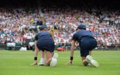 Wimbledon: román sikerek a nyitónapon; Wawrinka kiesett