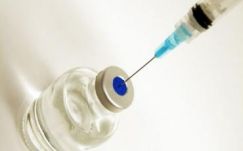 Újabb oltásokat oszt szét a minisztérium 