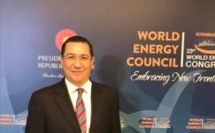 Parlamenten kívüli pártban folytatja Victor Ponta