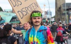 Békésen zajlott a G20 csúcstalálkozóra szervezett tüntetés