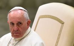 Ferenc pápa: „a migránsok fivéreink és nővéreink”