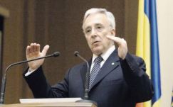 Csökkent a Román Nemzeti Bank kormányzójának a fizetése