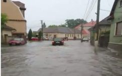 Csónakázni lehetett Székelykeresztúron a vihar után